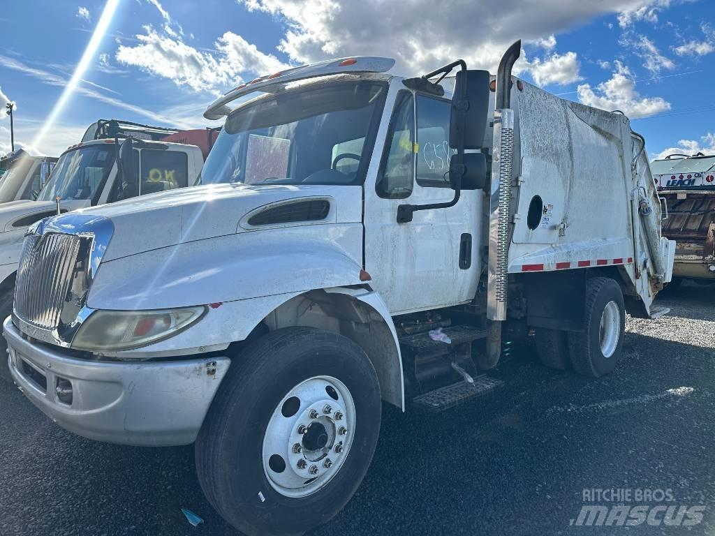 International 4300 Camion de deseuri
