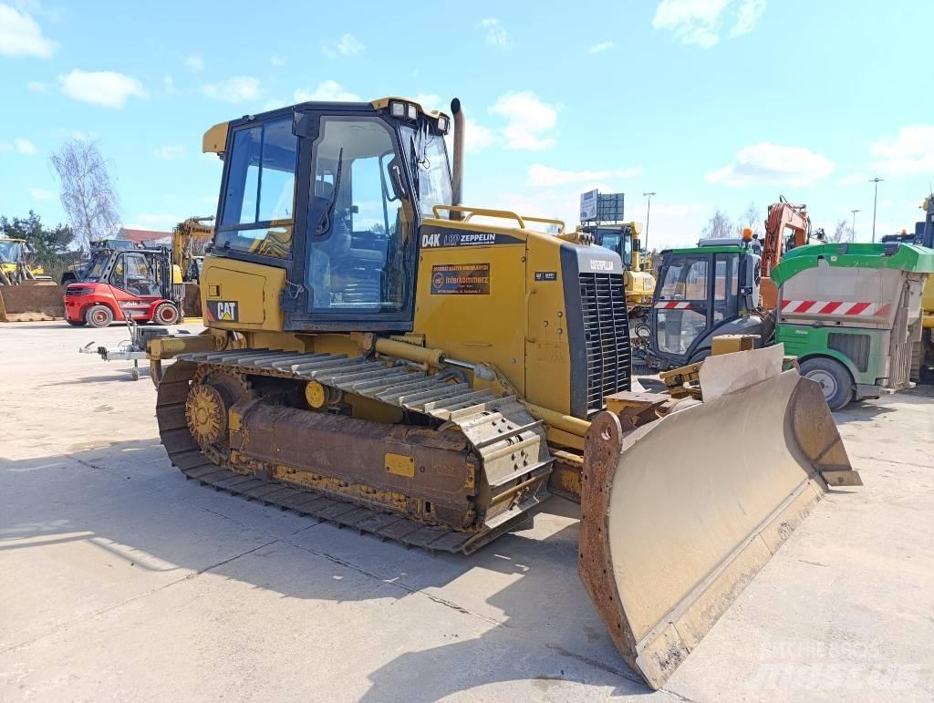 CAT D 4 K Buldozere pe senile