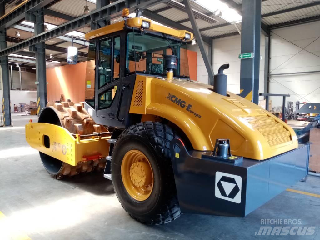 XCMG XS123PD Compactoare monocilindrice