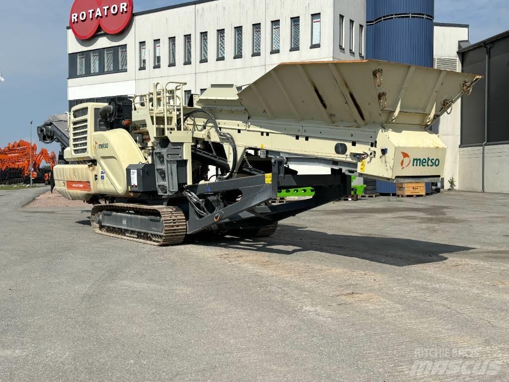 Metso LT200HP Concasoare mobile