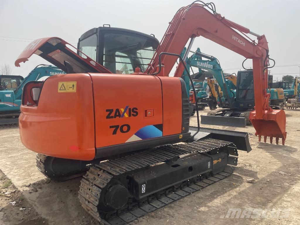 Hitachi ZX 70 Excavatoare 7t - 12t