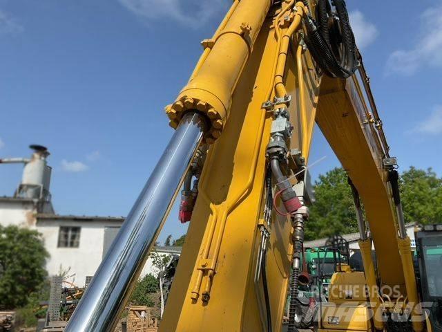 Komatsu PC 240 NLC Excavatoare pe șenile
