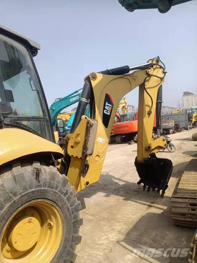CAT 430F Buldoexcavatoare