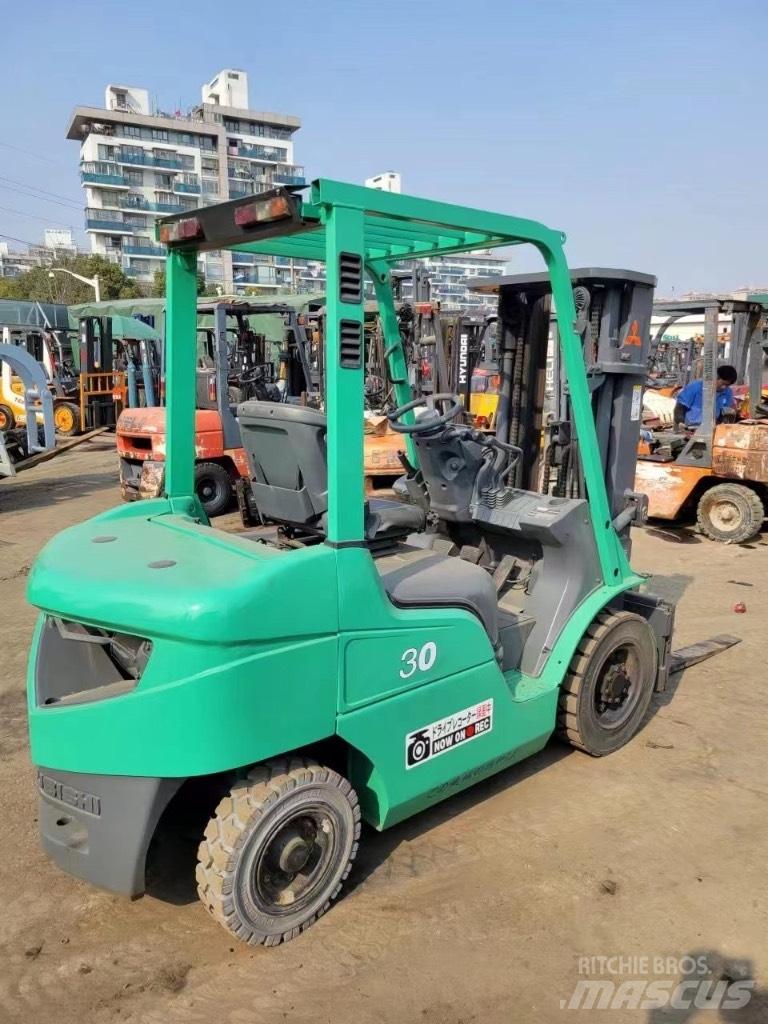 Mitsubishi FD30 Stivuitor diesel
