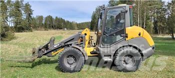 Mecalac AX850 Incarcator pe pneuri