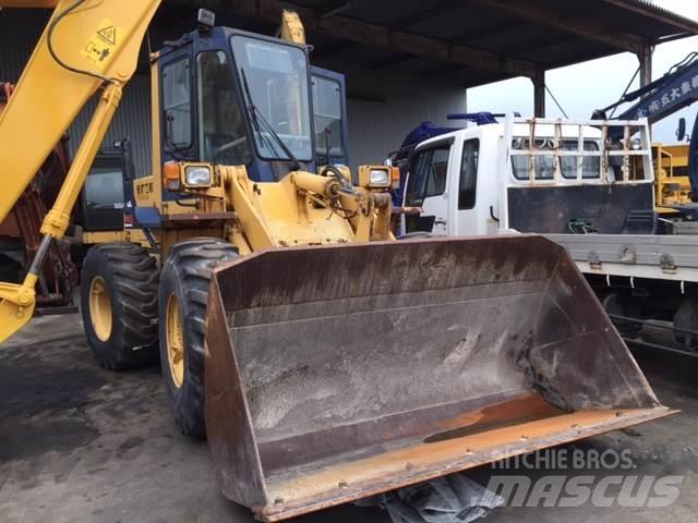 Komatsu WA150-1 Incarcator pe pneuri