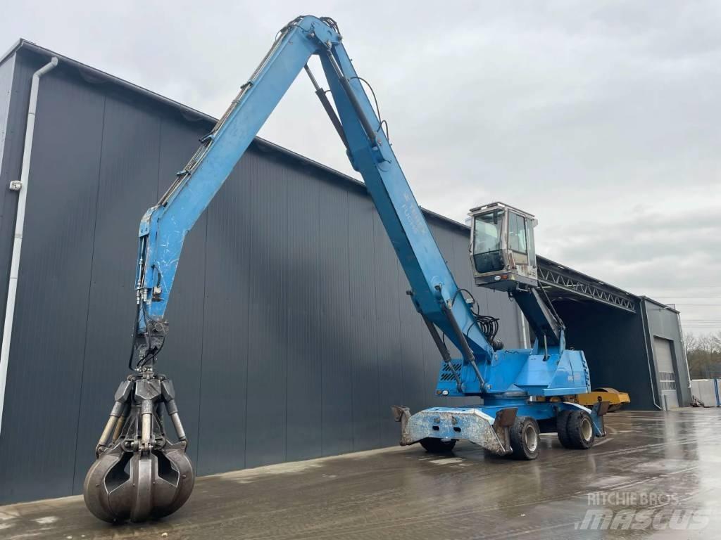 Fuchs MHL350 Paleta de manipulare