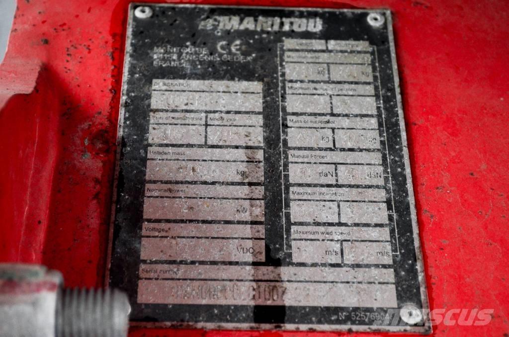 Manitou 200 ATJ RC Nacele cu brat articulat