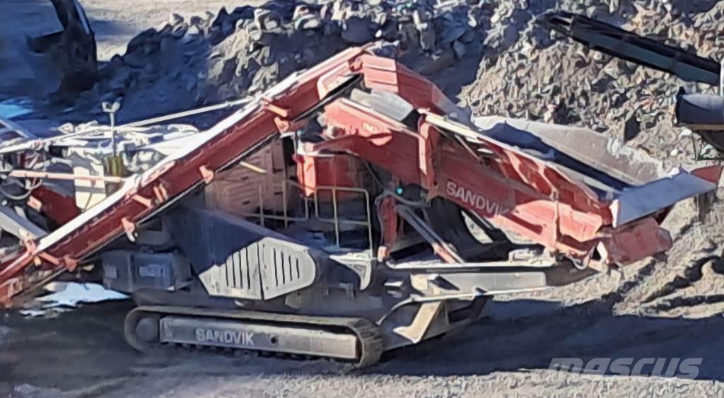Sandvik QH 332 DDHS Concasoare mobile