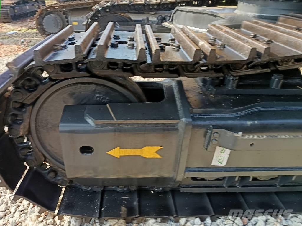 Komatsu PC 450 Excavatoare pe șenile
