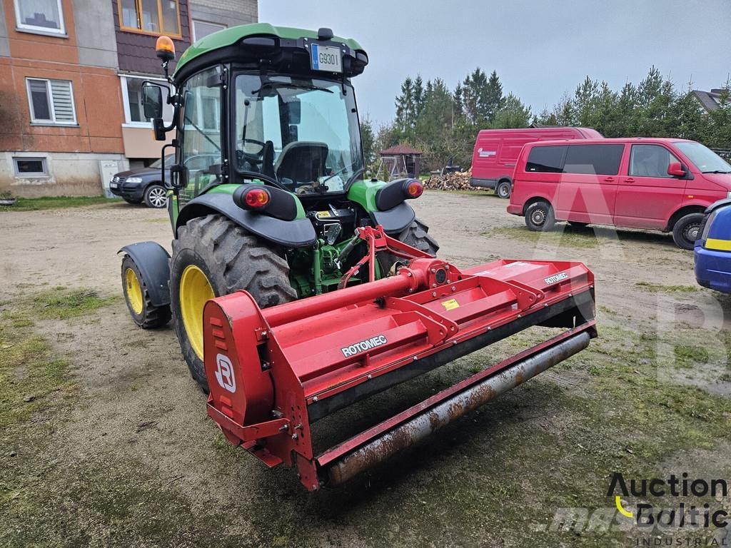 John Deere 4066 R Tractoare