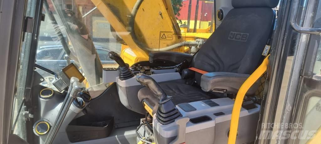 JCB 220 XL Excavatoare pe șenile
