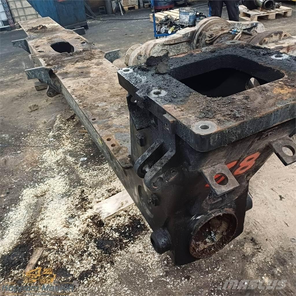 Komatsu 840tx Alte componente