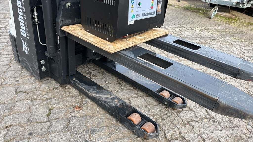 Doosan BSL16N Transpaleta manuala