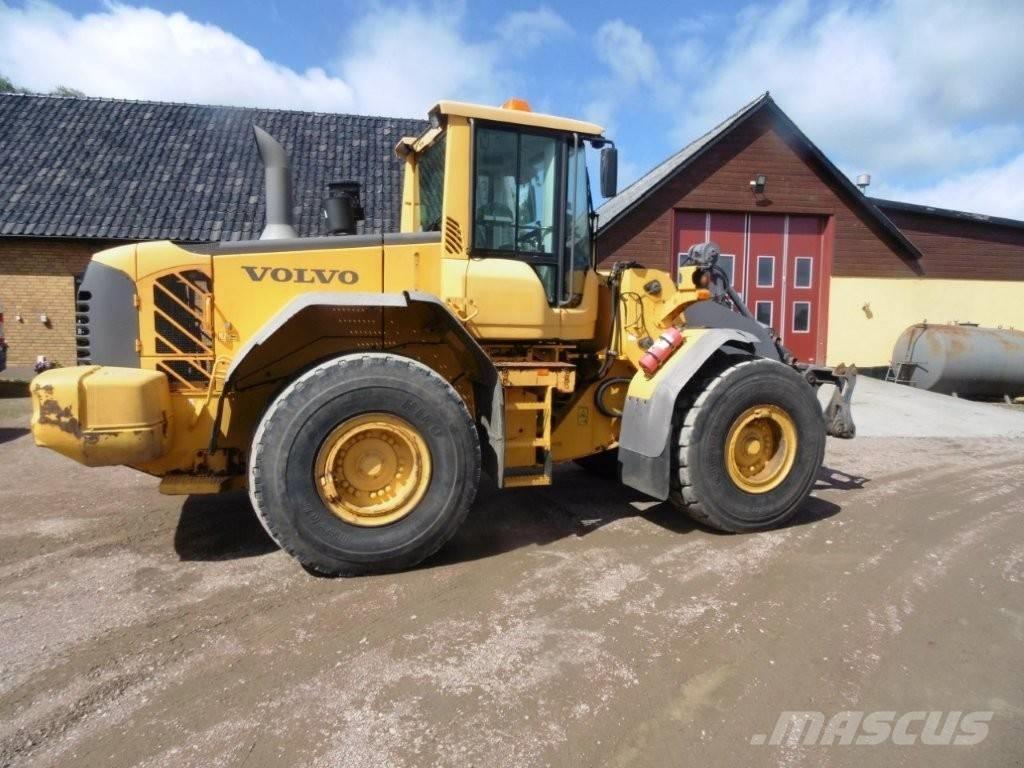 Volvo L 120 F Incarcator pe pneuri