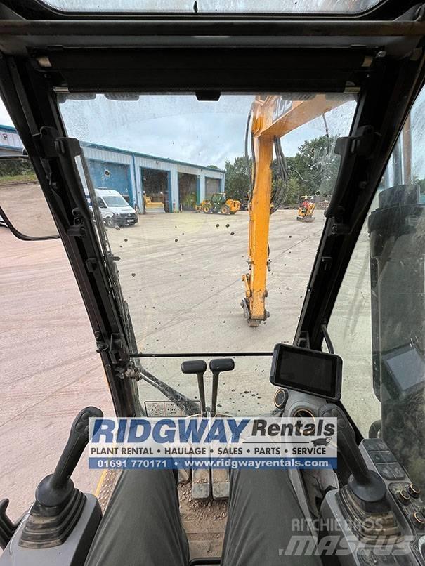 JCB 131 X L Excavatoare pe șenile
