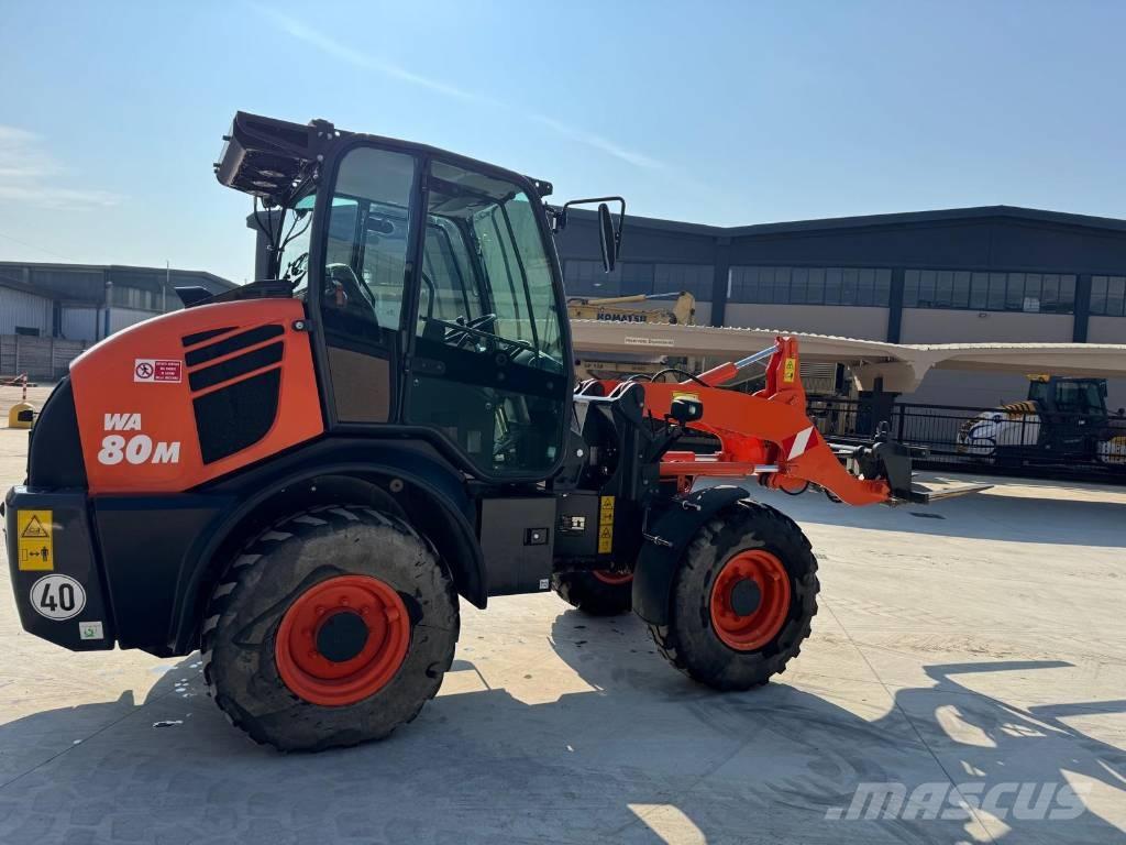 Komatsu WA 80 M-8 Incarcator pe pneuri