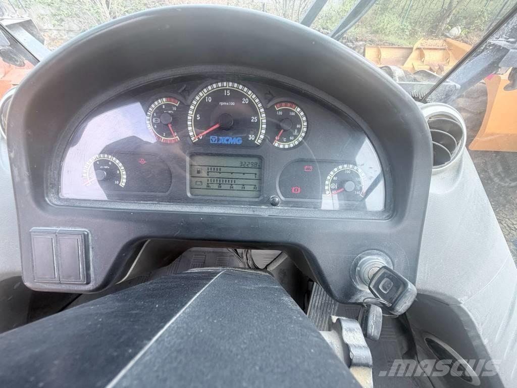 XCMG LW 550 F Incarcator pe pneuri