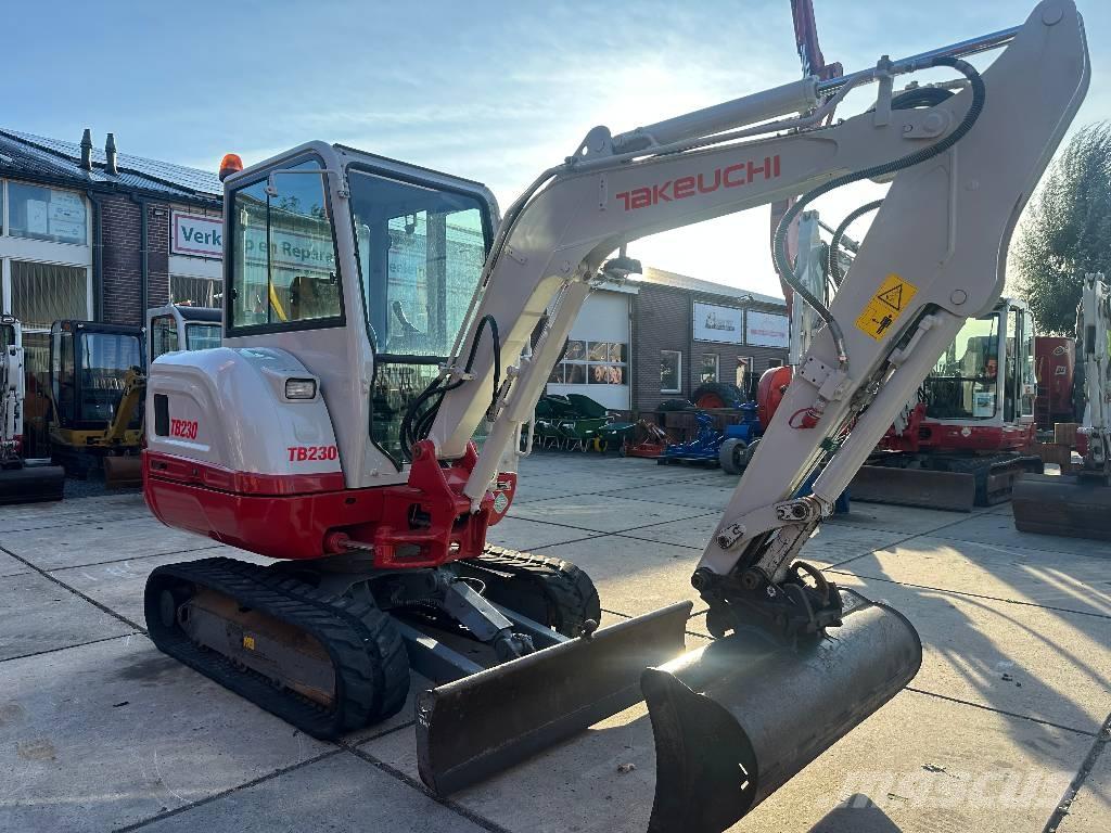 Takeuchi TB 230 Mini excavatoare < 7t