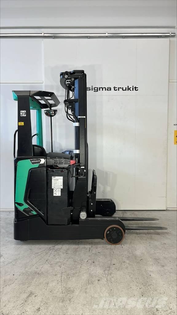 Mitsubishi RB 14 Stivuitor cu catarg retractabil