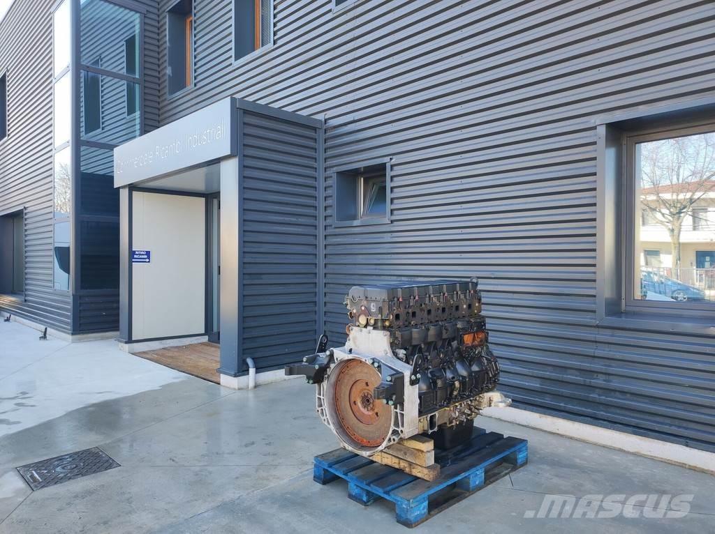MAN D3876 640 hp Motoare