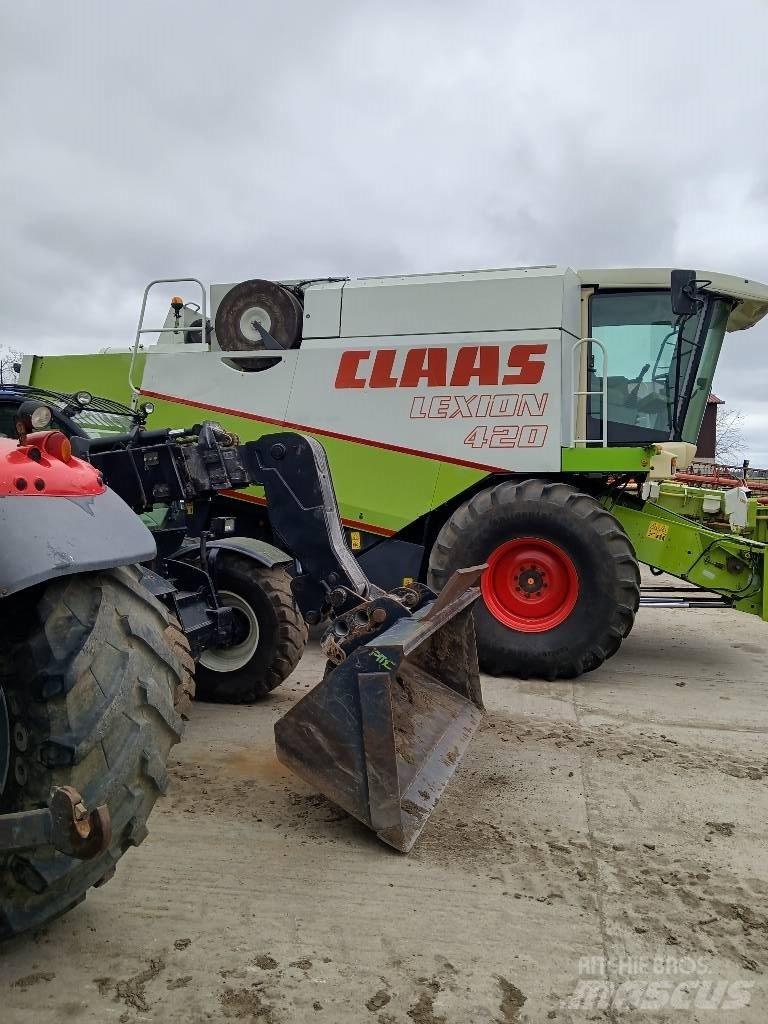 CLAAS Lexion 420 Combine de secerat