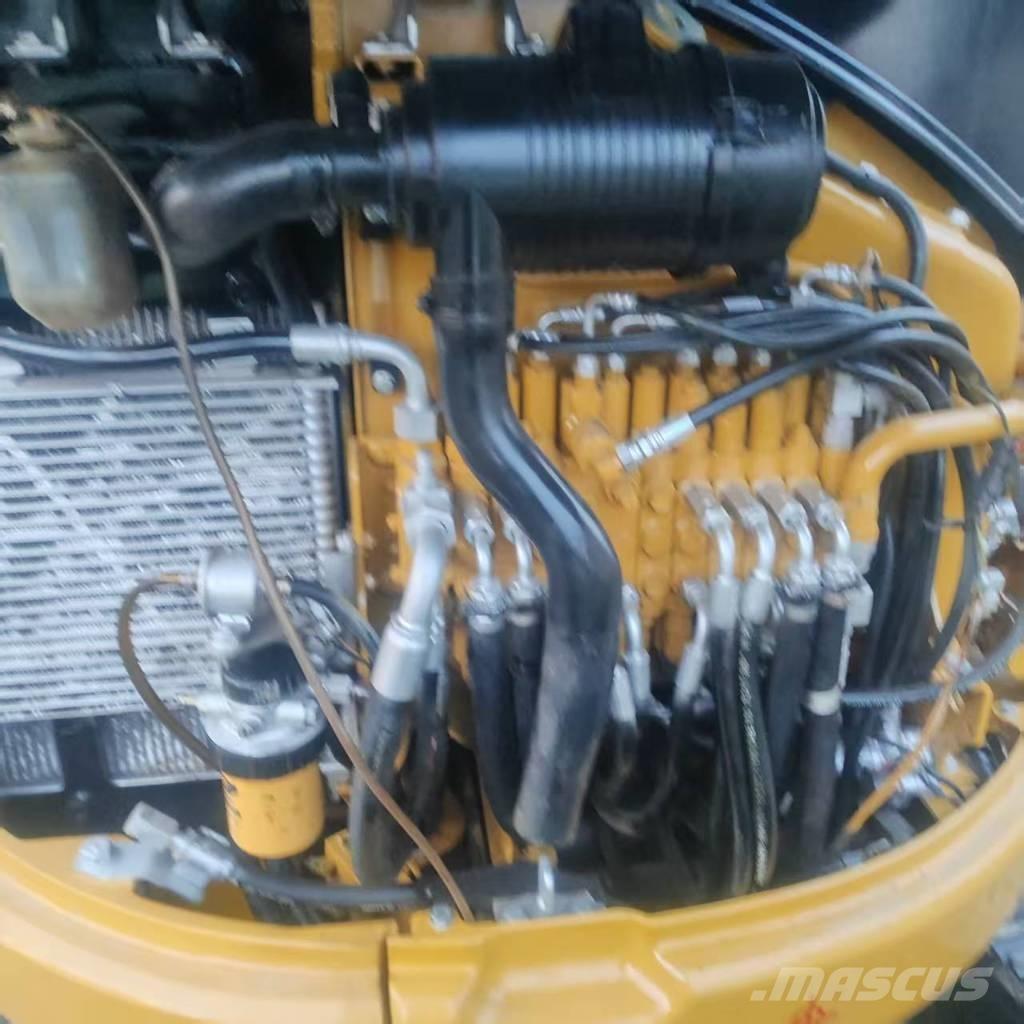 CAT 303 E Excavatoare pe șenile
