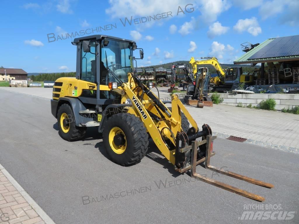 Yanmar V 80 Incarcator pe pneuri