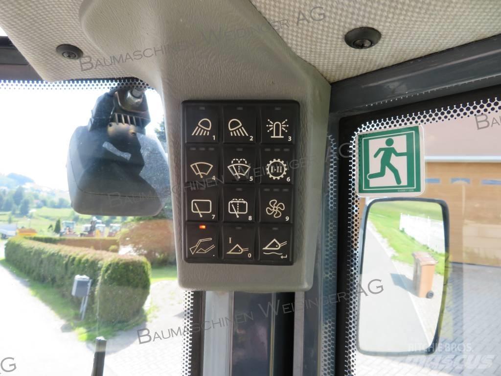 Yanmar V 80 Incarcator pe pneuri