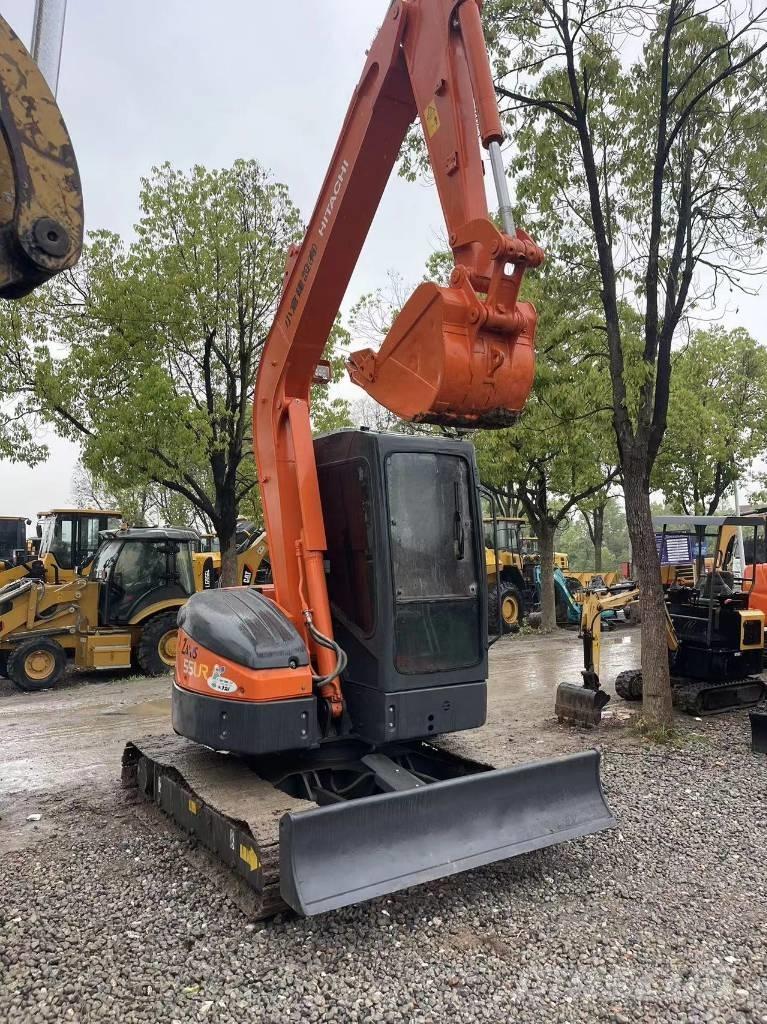 Hitachi 55 Mini excavatoare < 7t