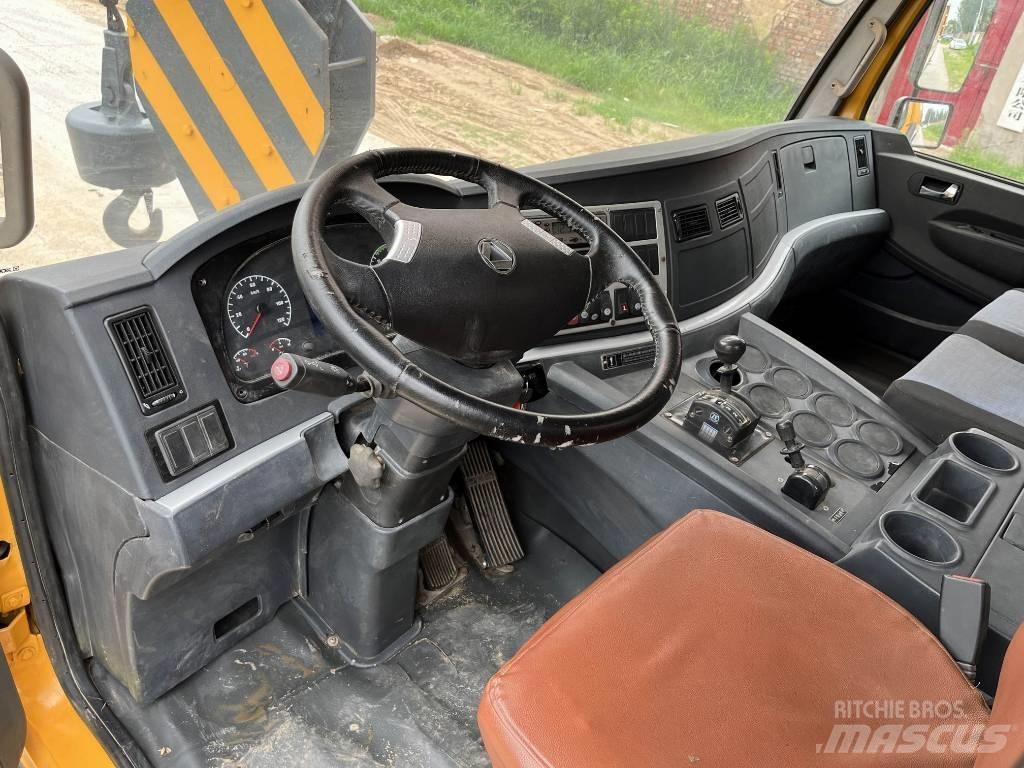 XCMG QY130K-1 Macara pentru orice teren