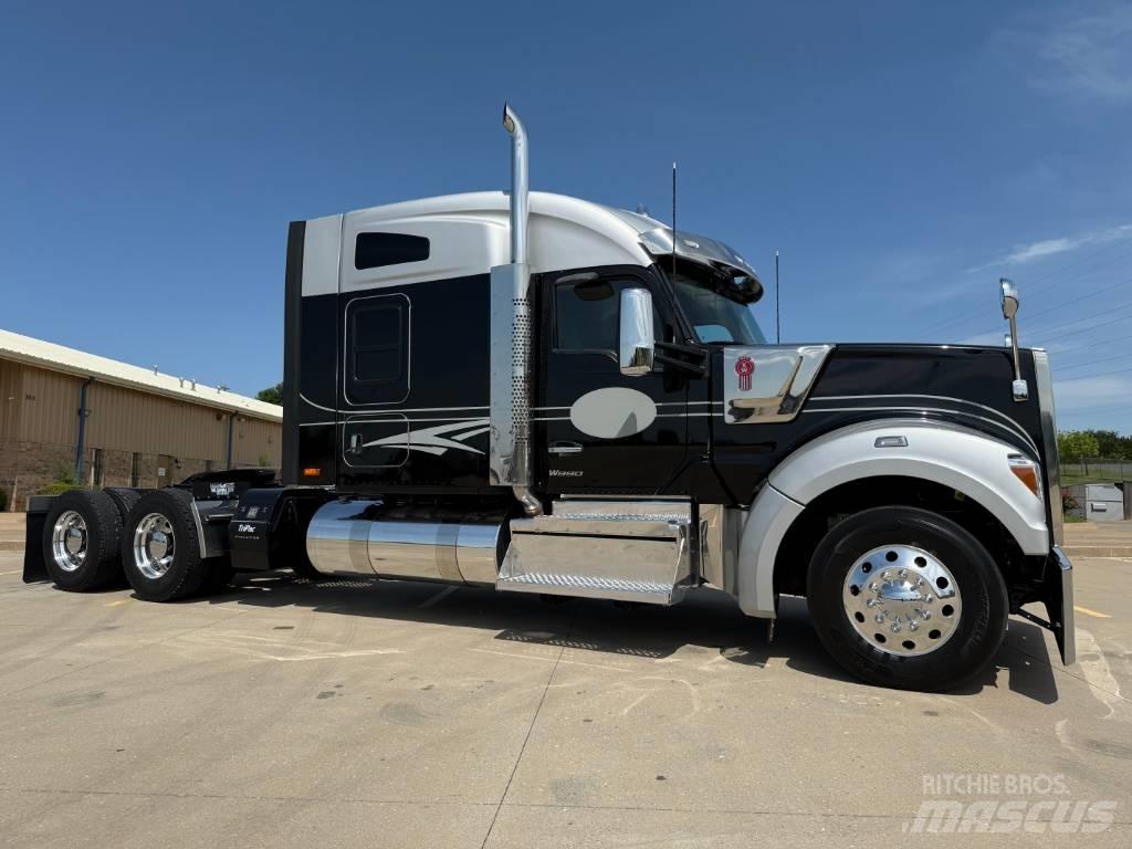 Kenworth W 990 Autotractoare