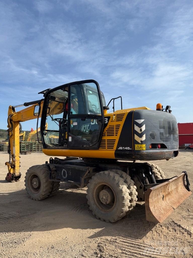 JCB JS 145 W Excavatoare cu roti