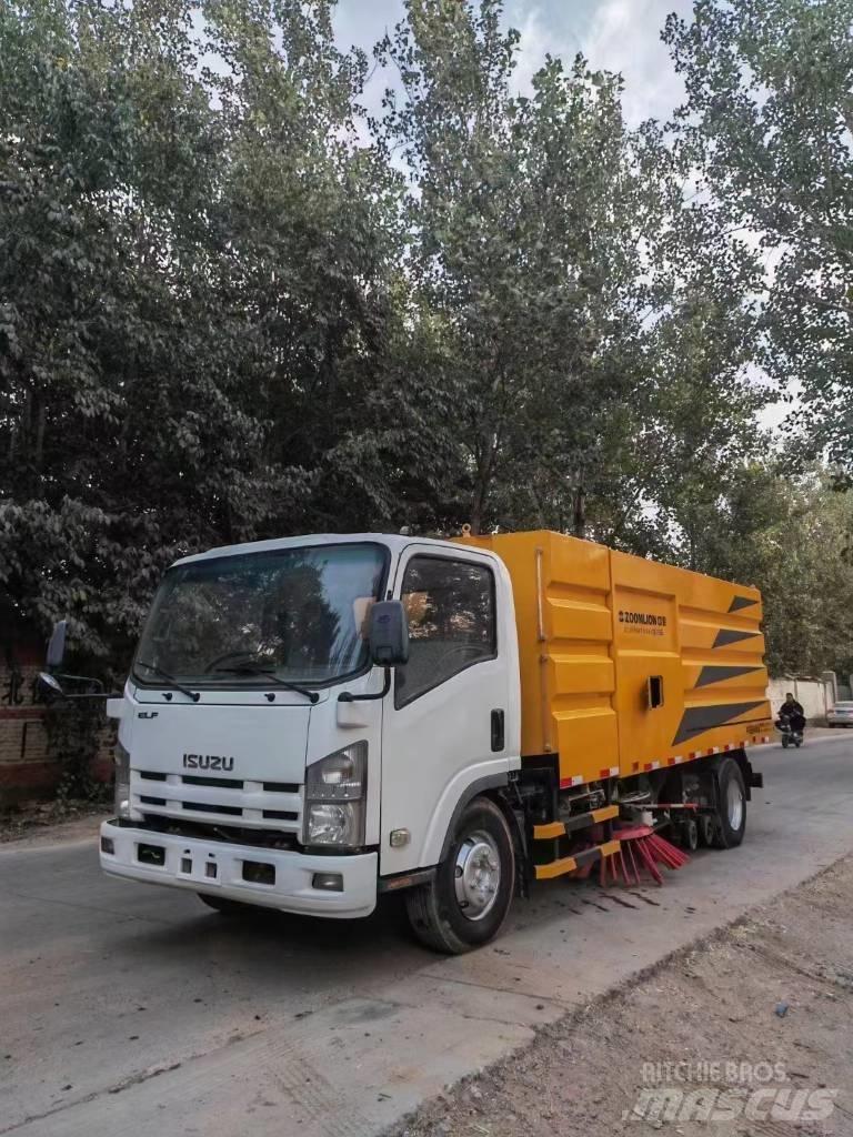 Isuzu ELF Maturatoare