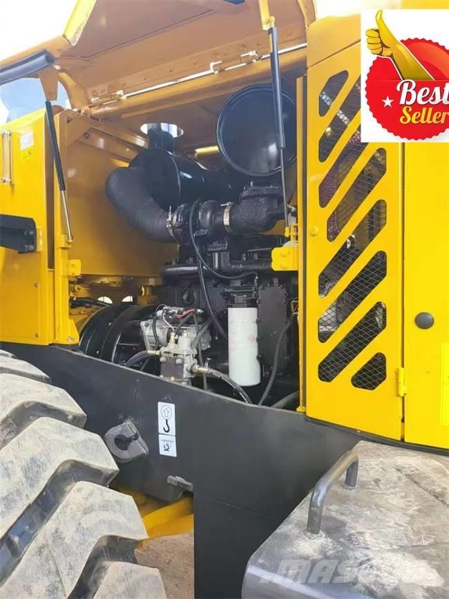 SDLG LG 956 L Incarcator pe pneuri