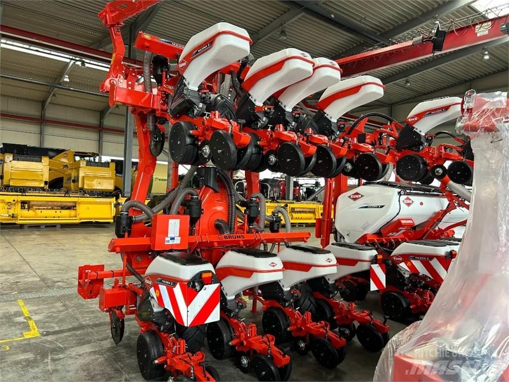 Kuhn MAXIMA 3 RX Masini cu insamantare precisa