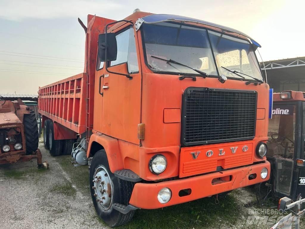 Volvo F 88 Autobasculanta