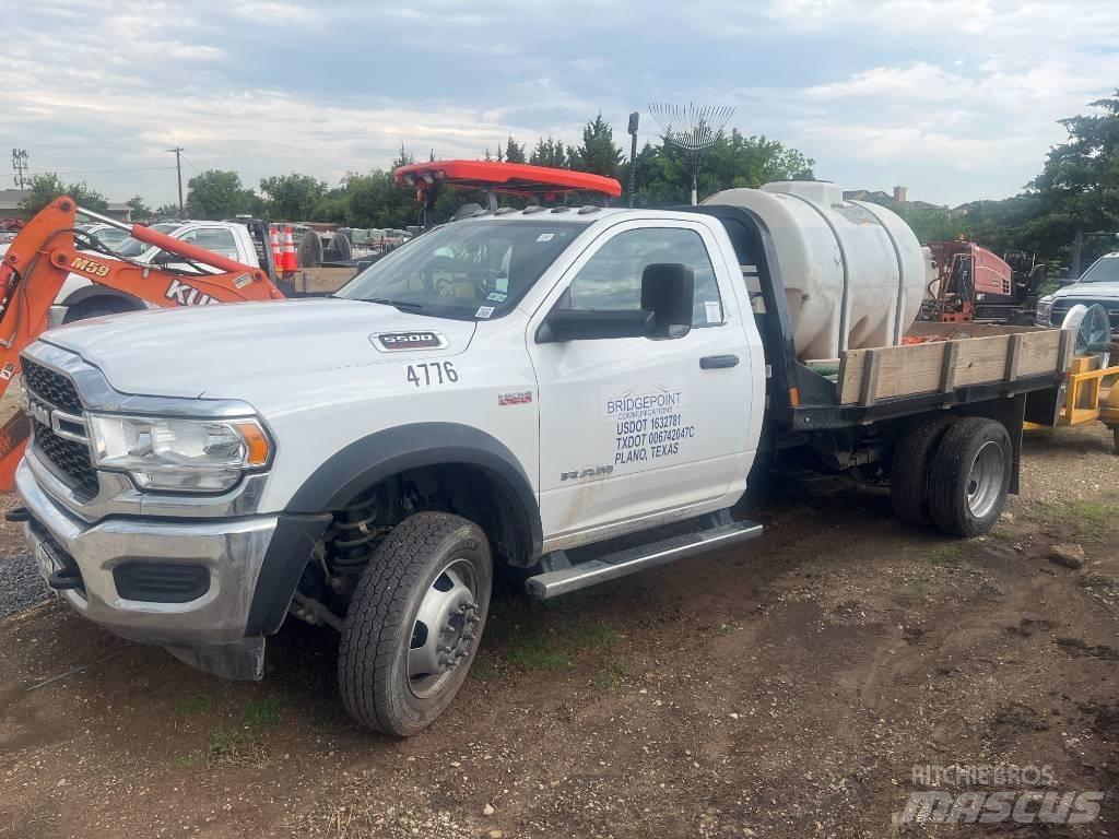 RAM 5500 Camioane platforma/prelata