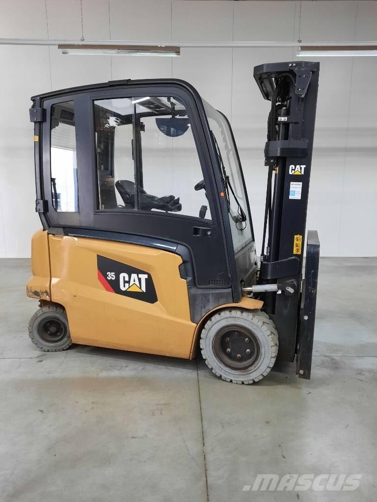 CAT EP35N Stivuitor electric