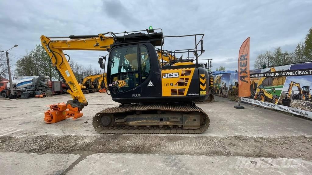 JCB JS 145 LC Excavatoare pe șenile
