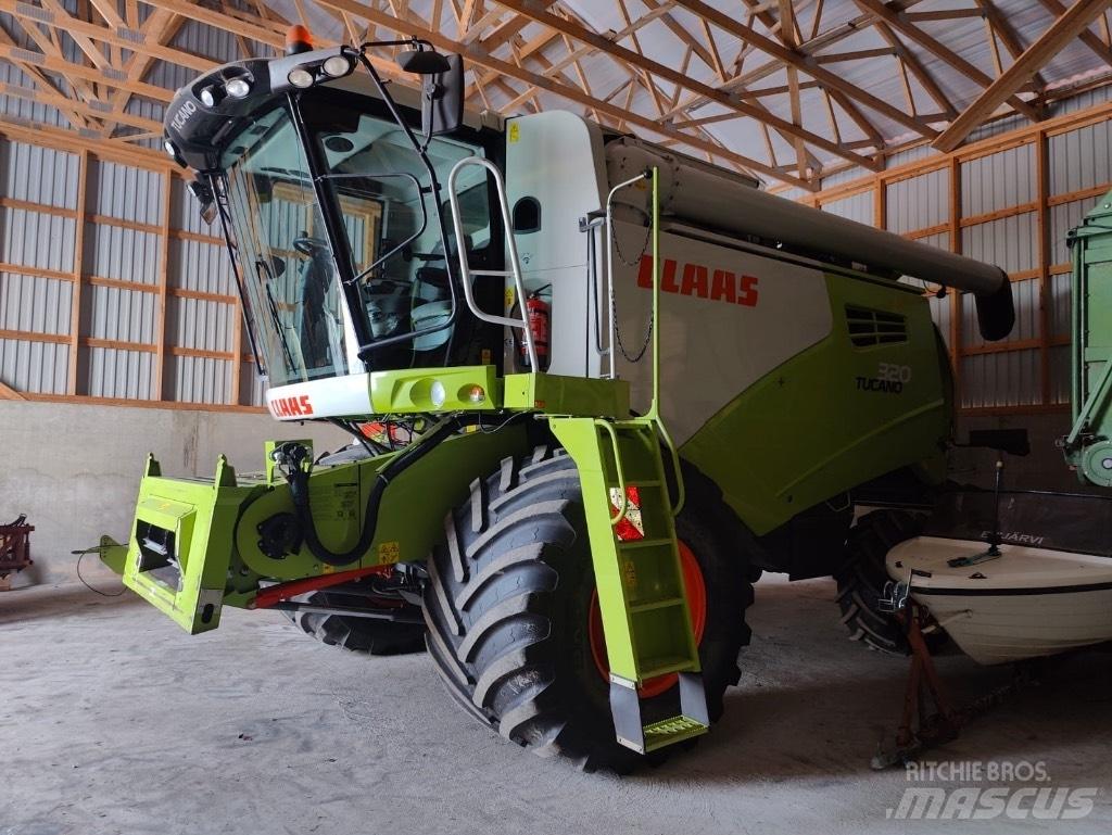 CLAAS Tucano 320 Combine de secerat