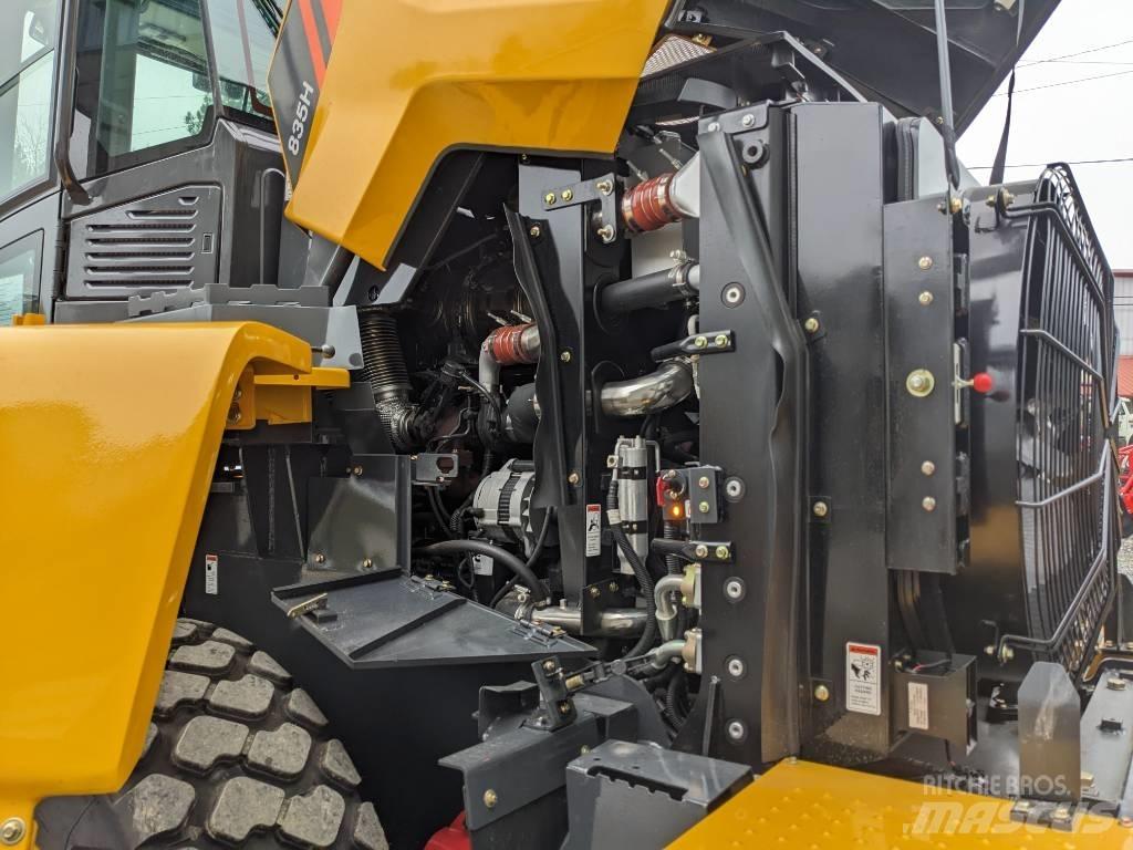 LiuGong 835Hv Incarcator pe pneuri
