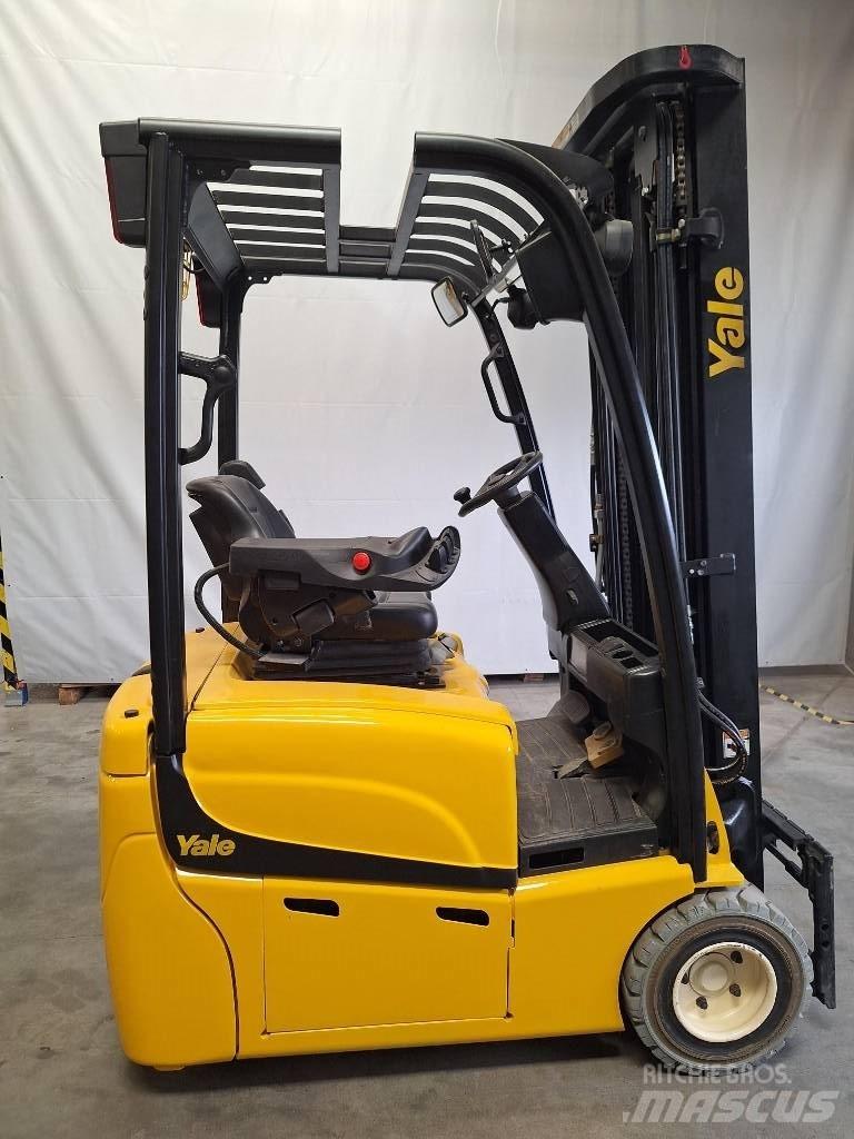 Yale ERP16VT Stivuitor electric