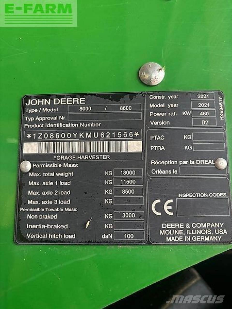 John Deere 8600 Forajere cu autopropulsare