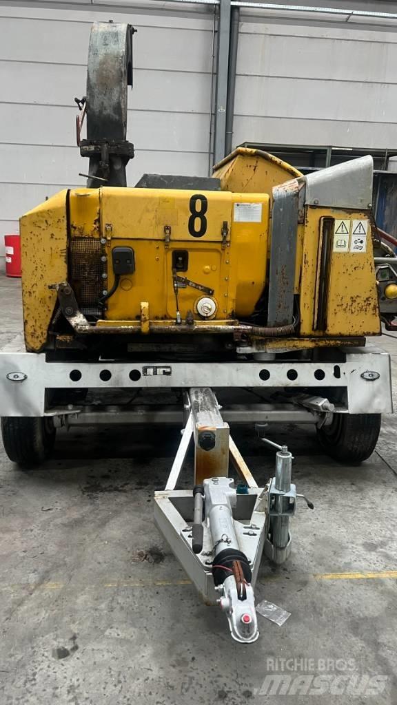 Schliesing 550 MX Remorci forestiere