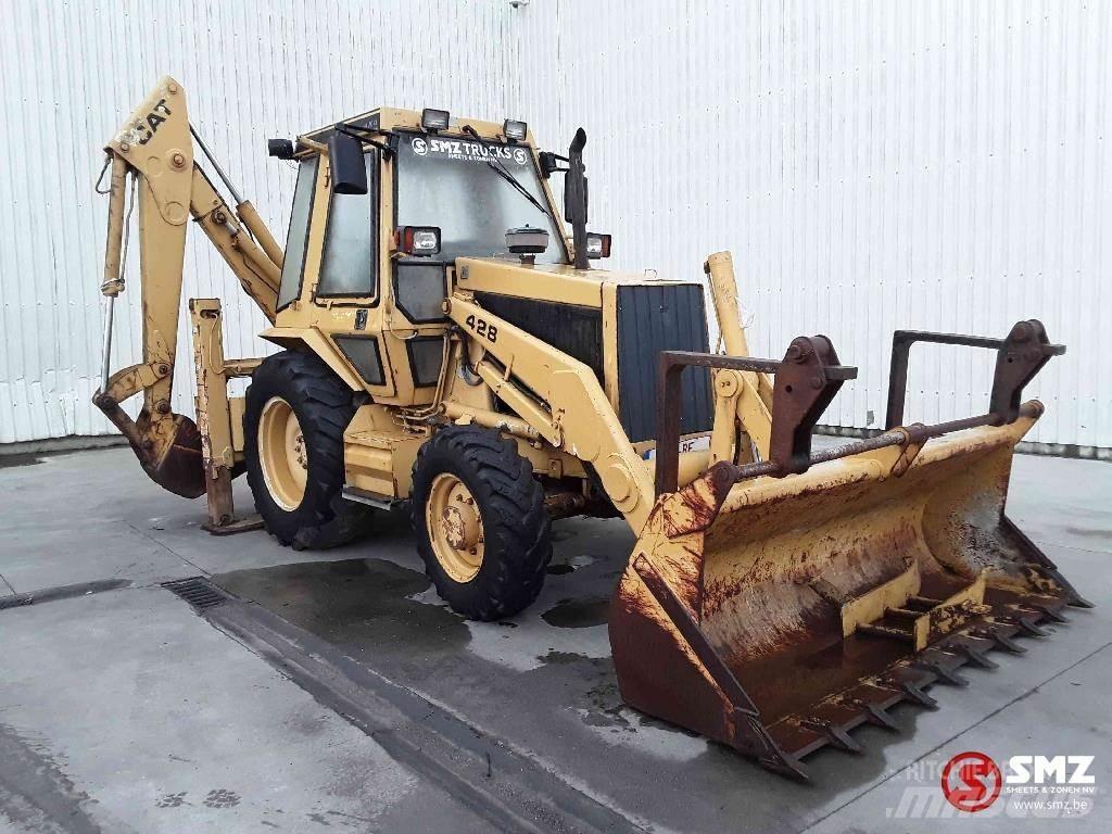 CAT 428 Buldoexcavatoare