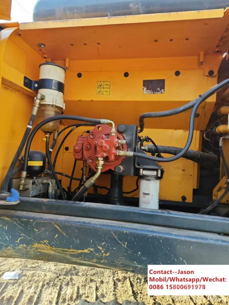 Hyundai Robex 350vs Excavatoare pe șenile
