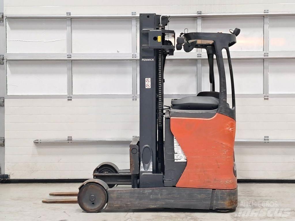 Linde R20-01 Stivuitor cu catarg retractabil