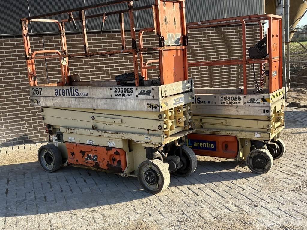 JLG 2030es Platforme foarfeca