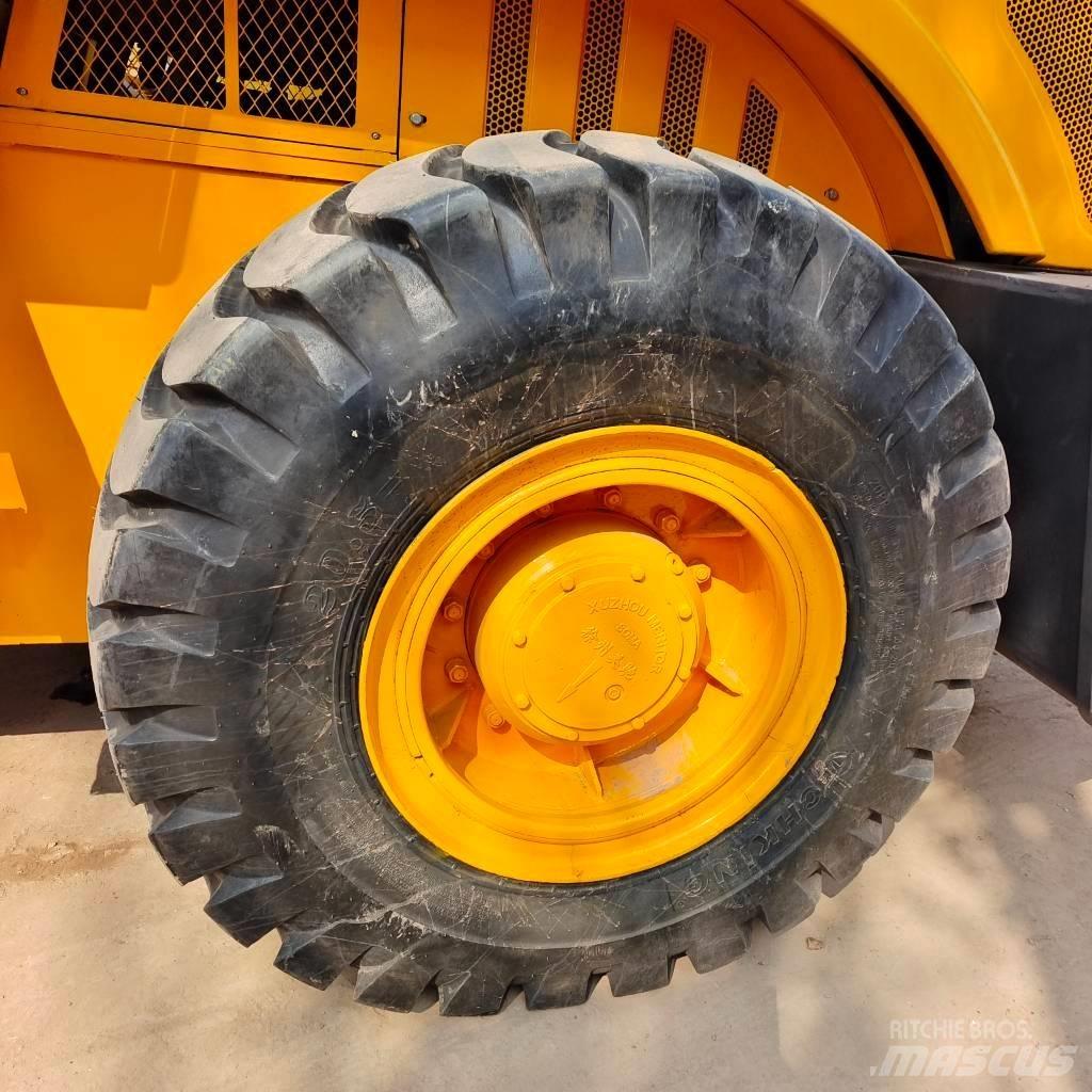 XCMG XS 202J Compactoare monocilindrice